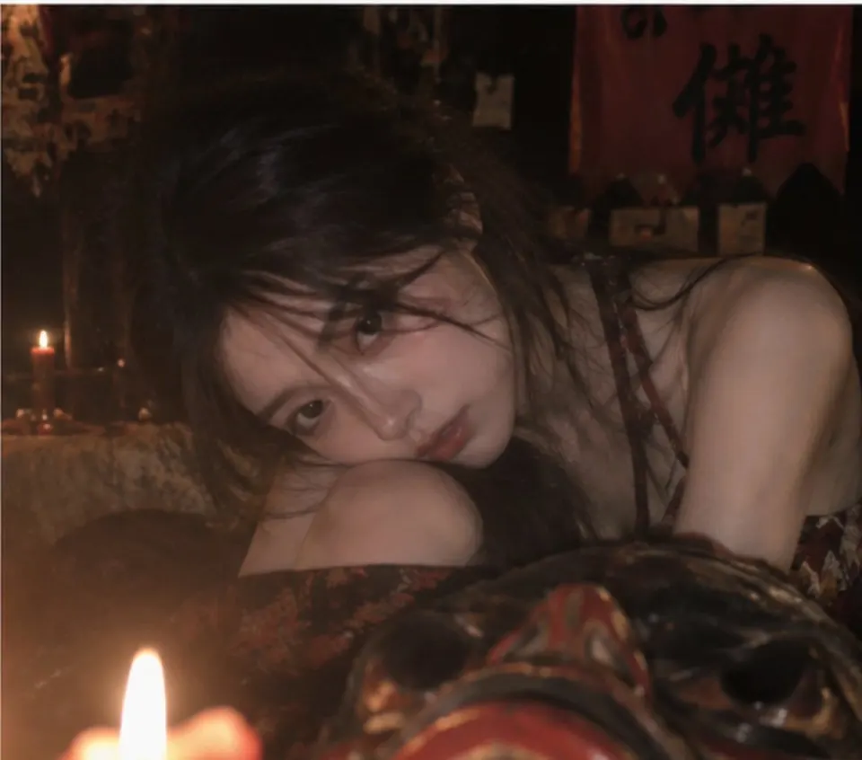 火光凝眸