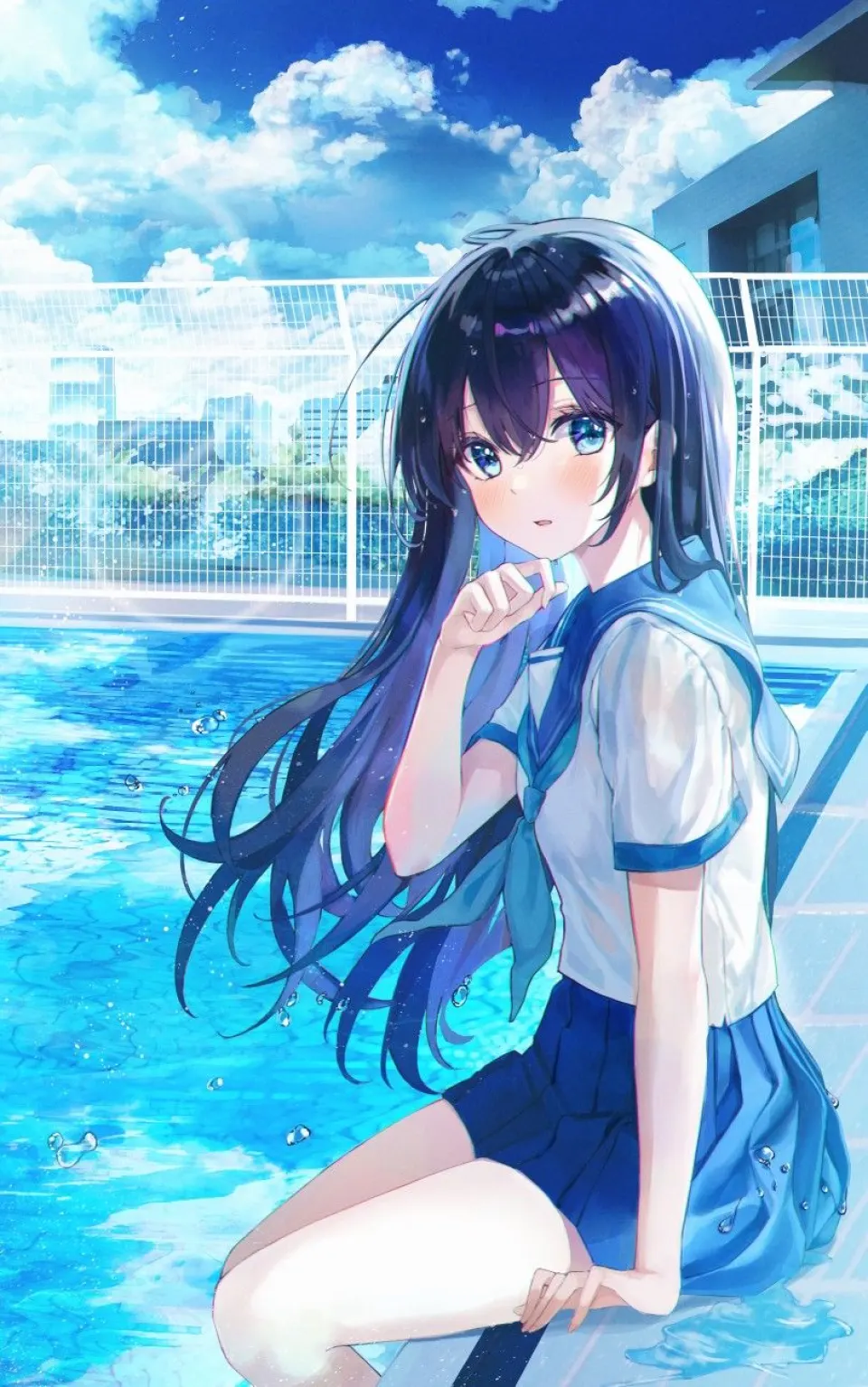泳池边的水手服少女